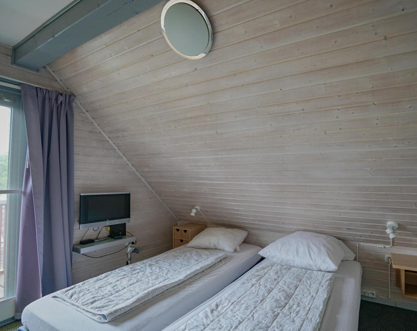 Ferienhaus "Baeren Ecke" Am See Im Bergland Kirchheim  Exteriör bild