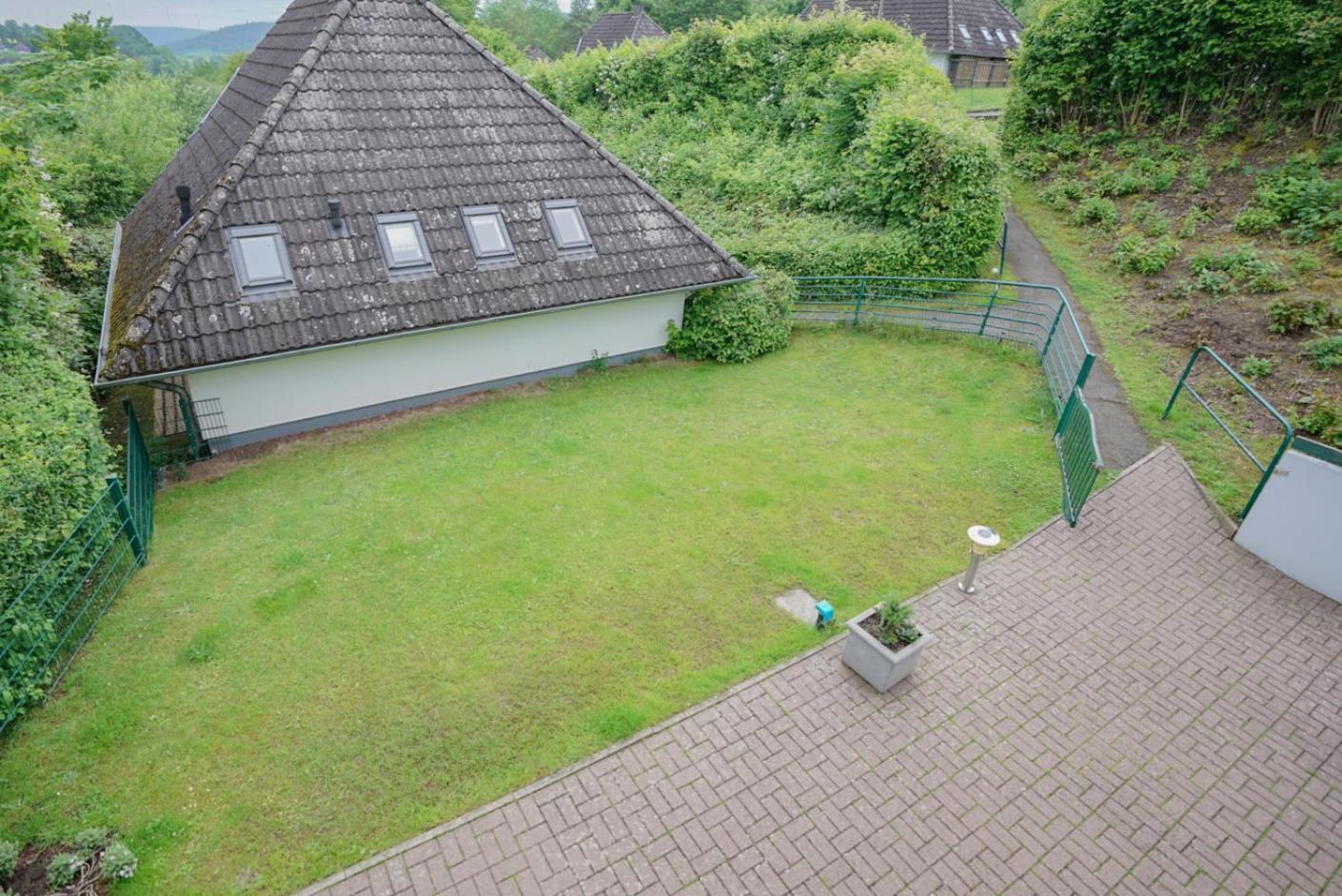 Ferienhaus "Baeren Ecke" Am See Im Bergland Kirchheim  Exteriör bild