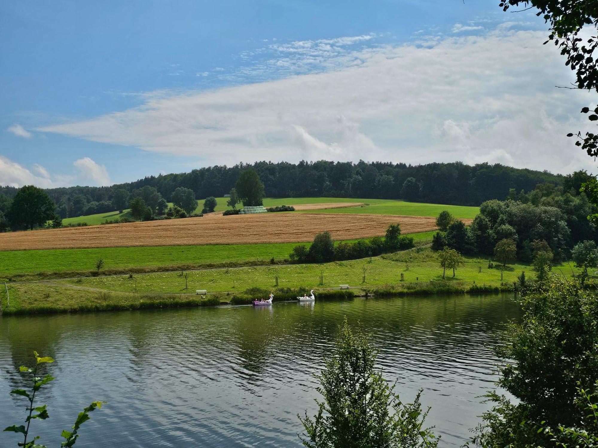 Ferienhaus "Baeren Ecke" Am See Im Bergland Kirchheim  Exteriör bild